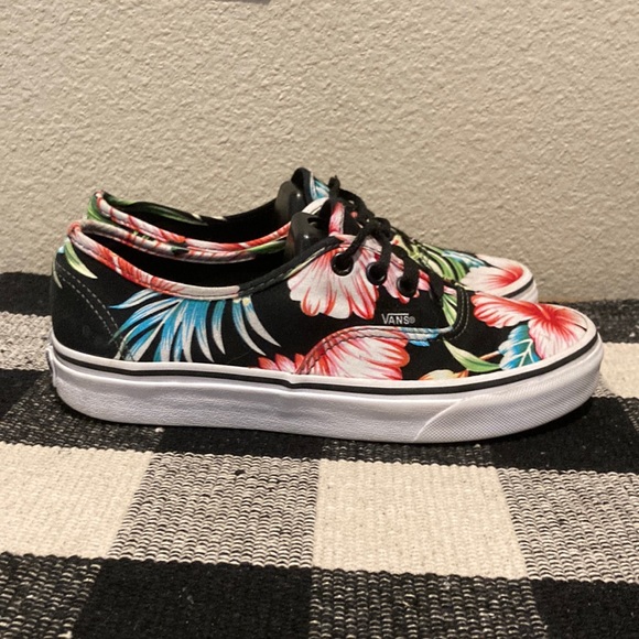 Vans Shoes - Floral Vans Size 7